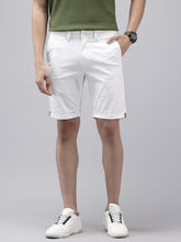 Men's White Solid Cotton Slim Fit Knee Length 5 Pockets Casual Shorts